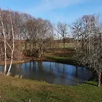 Mobil Vergnelibert Κάμπινγκ Chalais (Dordogne)